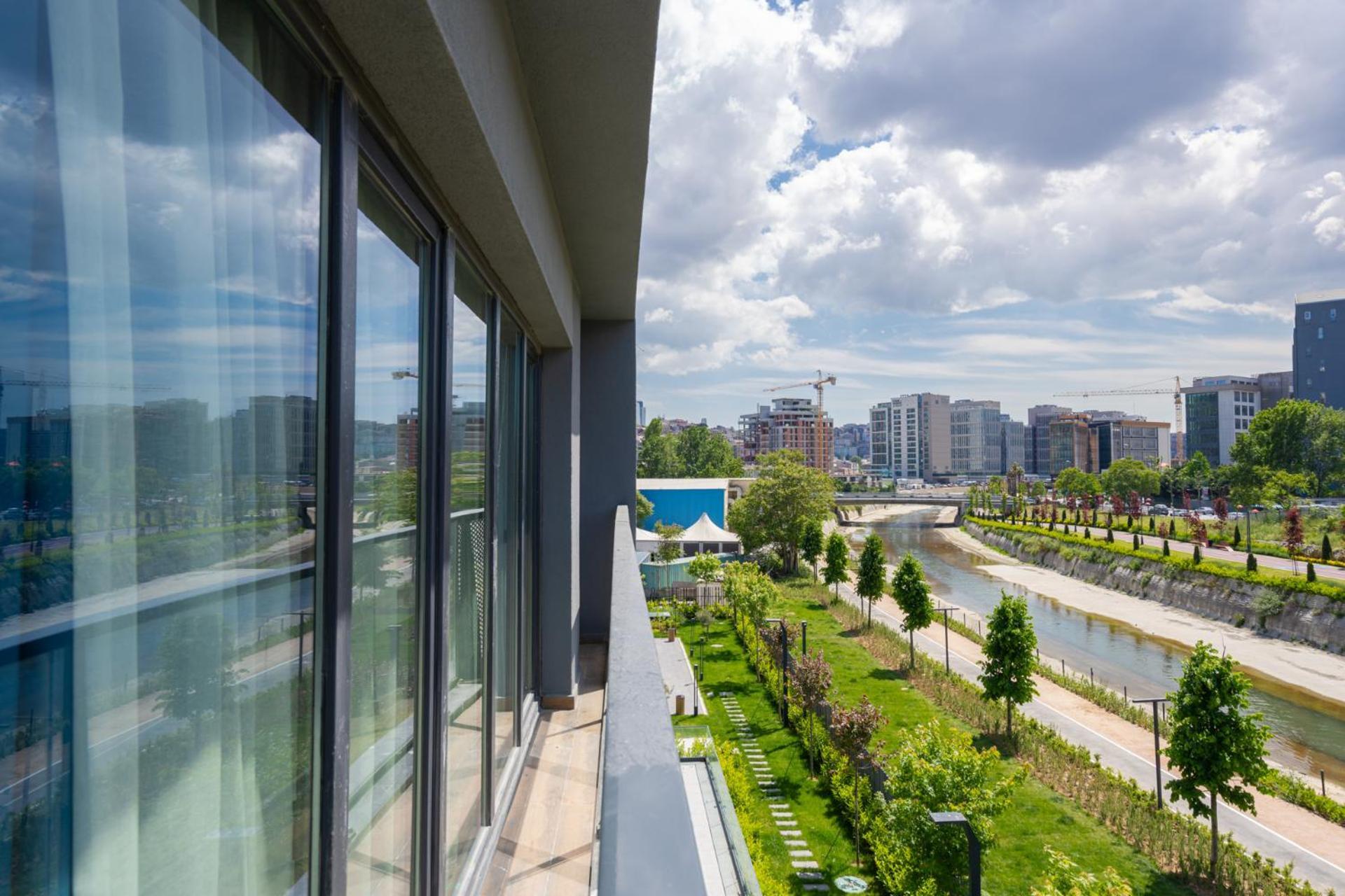 The Superior Living Kagithane Istanbul Exterior photo